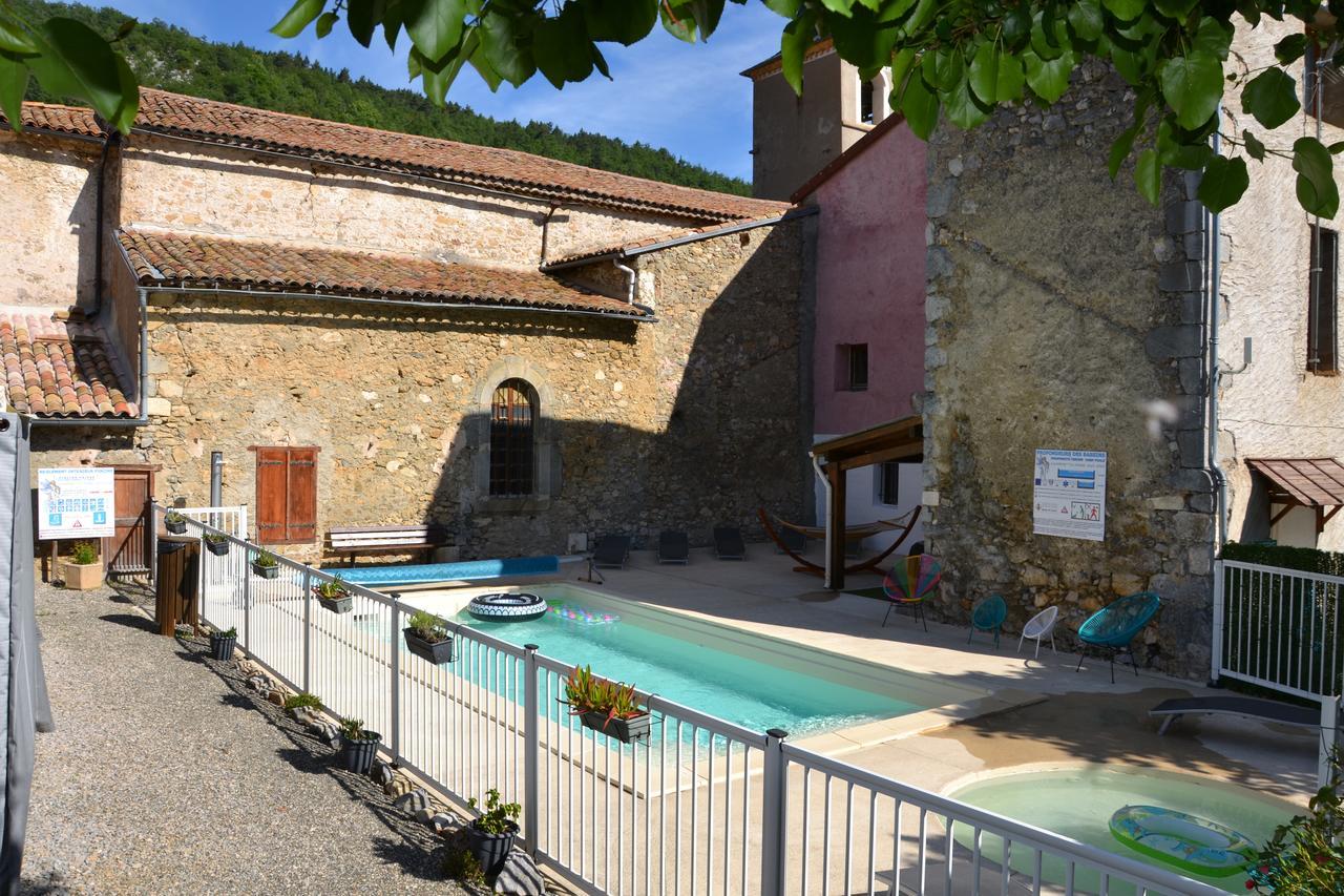 Camping La Mare Aux Fees Hotel Roquefeuil Kültér fotó