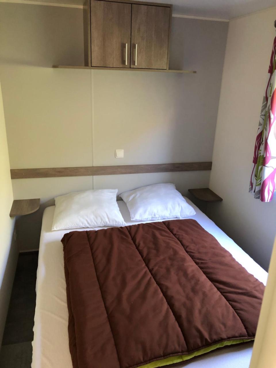 Camping La Mare Aux Fees Hotel Roquefeuil Kültér fotó